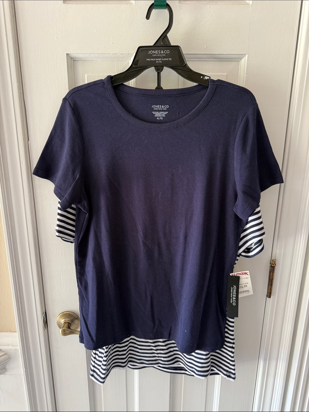 Jones New York Navy and Navy Striped Short Sleeve Tops.